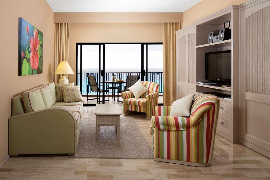 The Royal Islander - An All Suites Resort Cancun Room photo